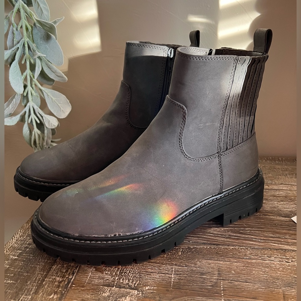 Charcoal ankle booties